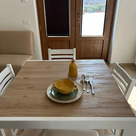 Alloggio per agriturismo Essenza *
